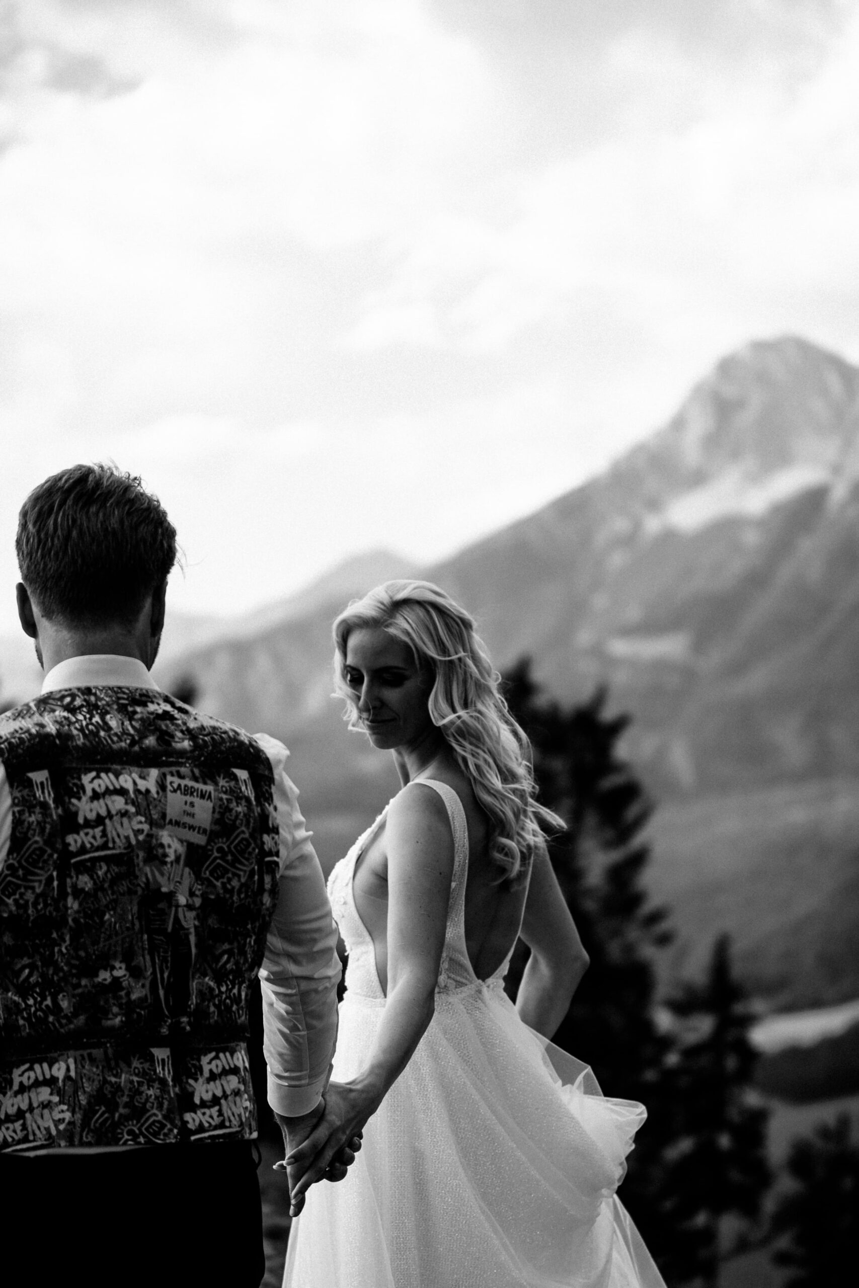 Destination wedding at austrian alps